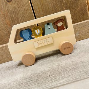 Houten dierenbus Trixie